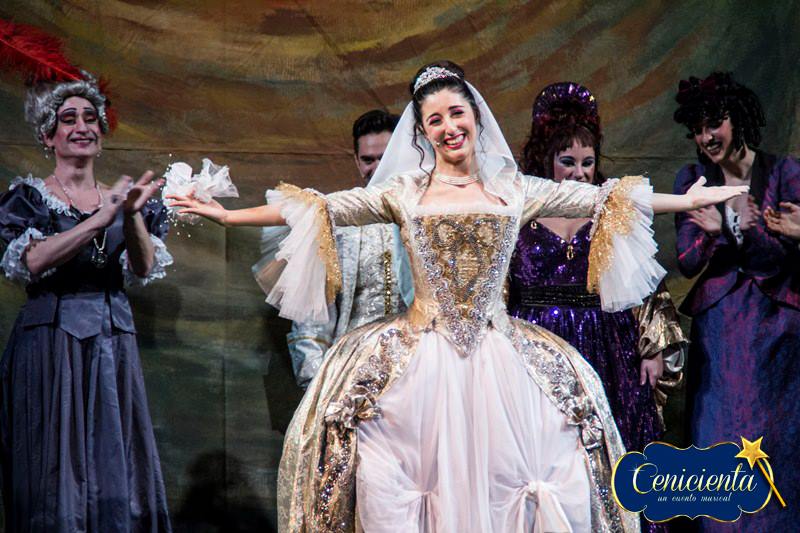 11201880_569493979856670_293693416215060397_n