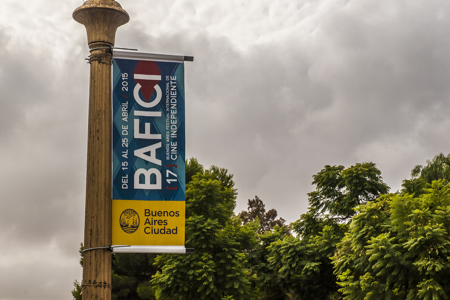 BAFICI 2015: ELA VOLTA NA QUINTA (André Novais Oliveira)