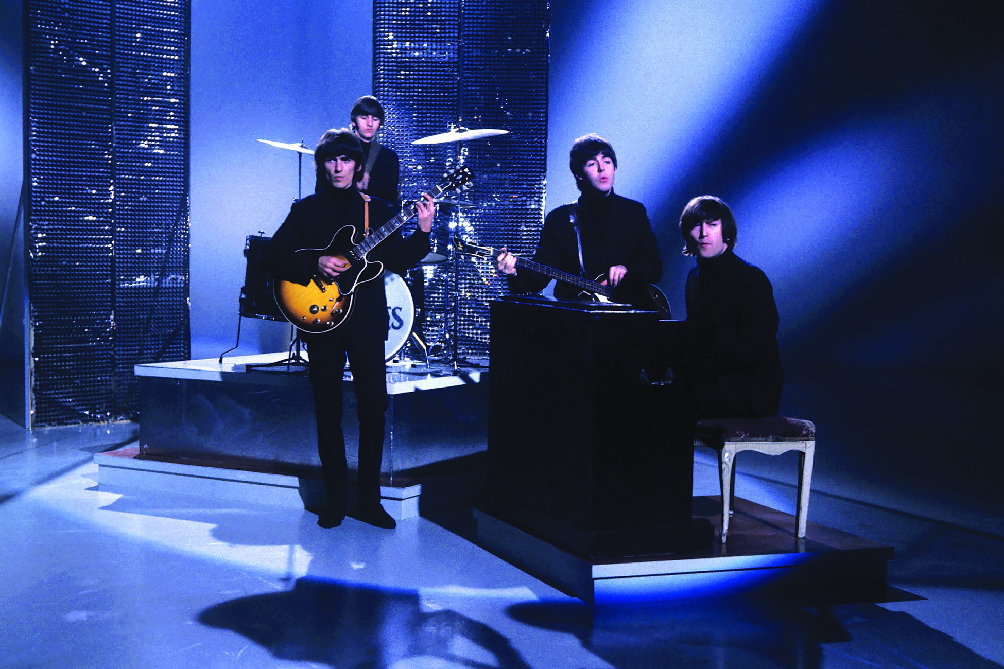 «THE BEATLES 1 – VIDEOS» lanzamiento en Blu-ray DVD y CD.