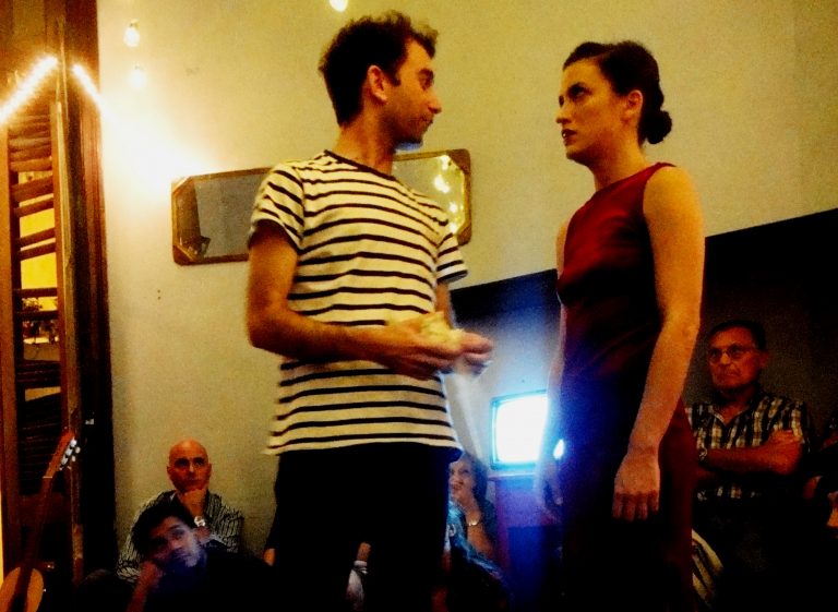 Crítica: «El adiós no se dice» compulsivas vivencias