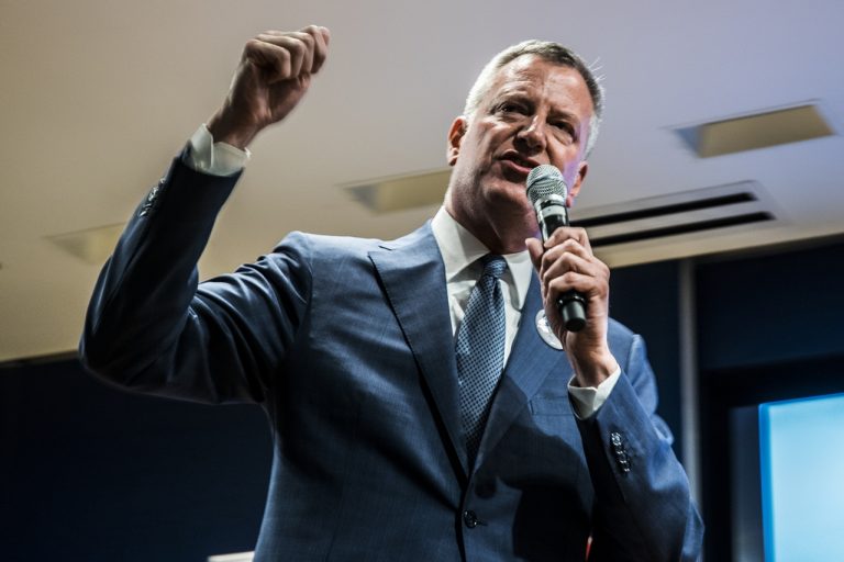 Entrevista exclusiva con Bill de Blasio, Alcalde de Nueva York: «Hillary Clinton siente las necesidades de la gente en su corazón»