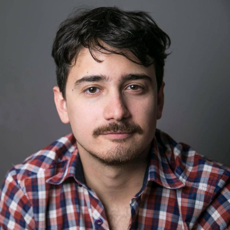 Matías Dinardo «Vale la pena ser lo que somos o deseamos ser, sin cuestionarnos el por qué»