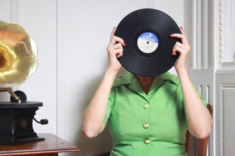 Crítica: LA SUERTE DE LA FEA