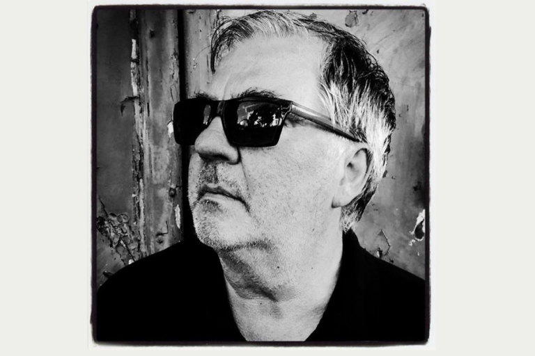 KEVIN CUMMINS: «Todo el asunto BREXIT es deprimente» / «The whole BREXIT thing is depressing»