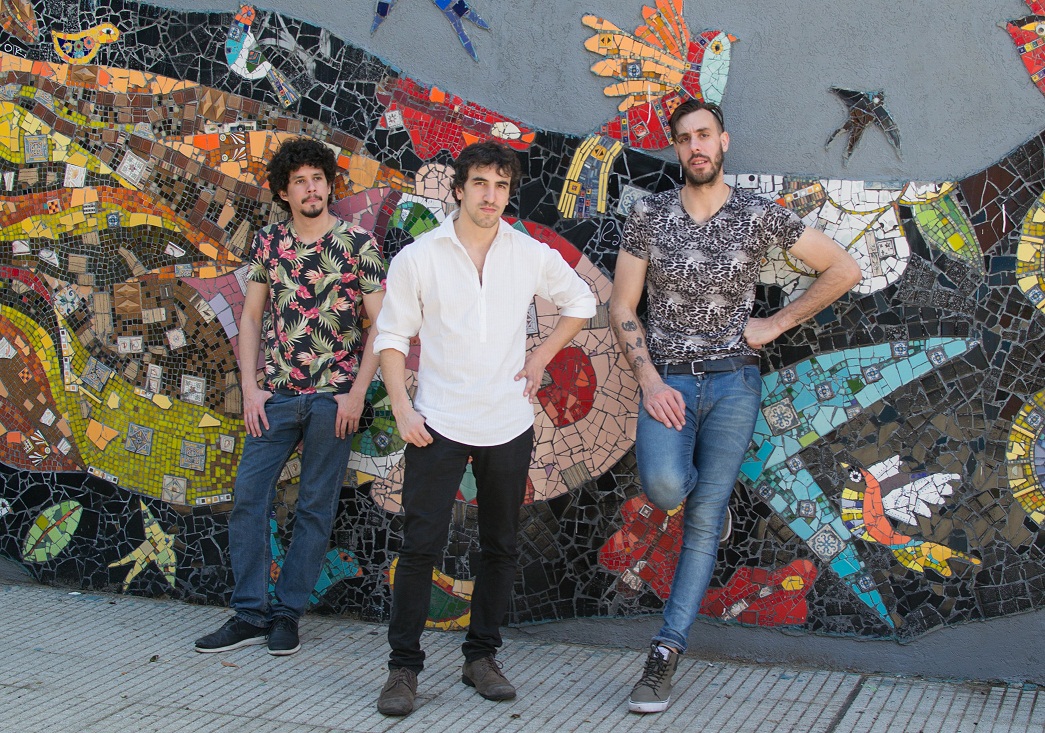 Trio exterior - en baja