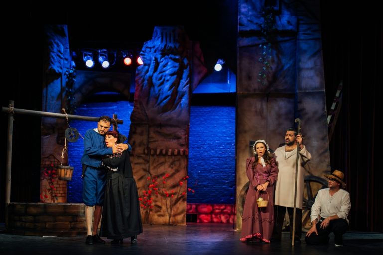 Reseña: LA ARLESIANA