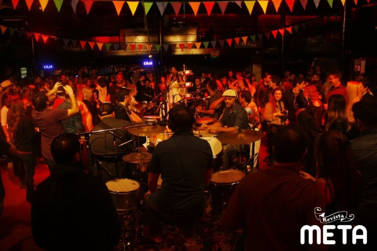 Crónica y fotos: Carinhosos Da Garrafa en La Trastienda