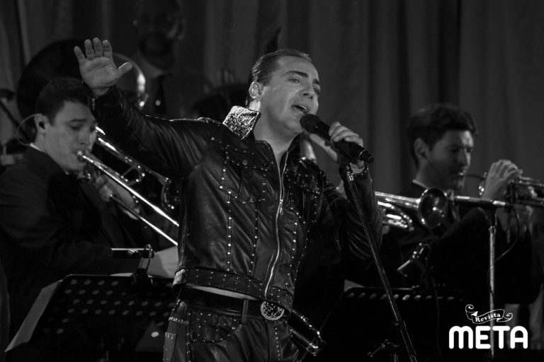 CRISTIAN CASTRO homenajeó a SANDRO en el Hilton