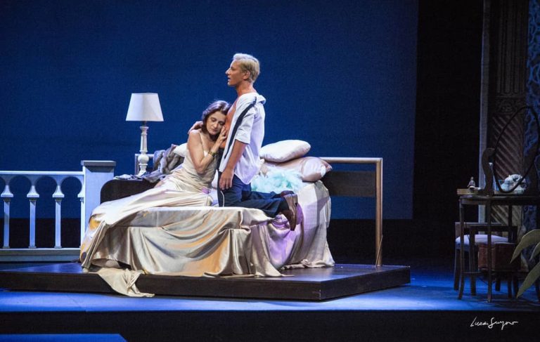 Crítica: DULCE PÁJARO DE JUVENTUD