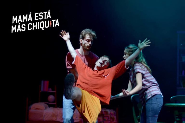 TEATRO: Reseña de «MAMÁ ESTÁ MÁS CHIQUITA»