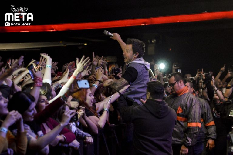 Crónica y fotos: Simple Plan en Vorterix: La adolescencia intacta