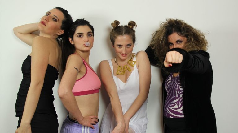 Reseña: NACÍ AYER (Web Series)