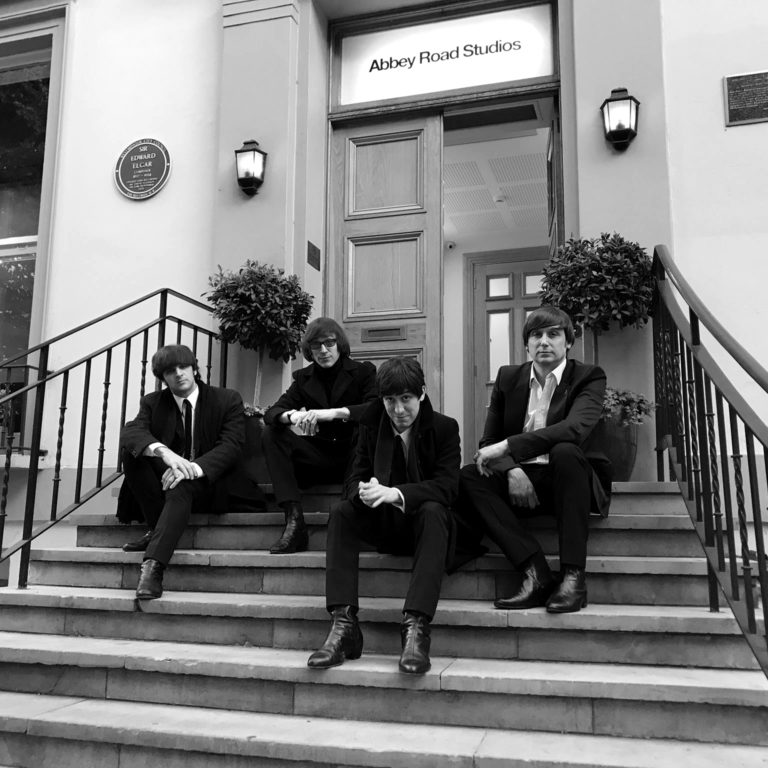 A PEDIDO DEL PÚBLICO THE BEATS Viernes 9 de NOVIEMBRE – Teatro GRAN REX 30 AÑOS DE HOMENAJE