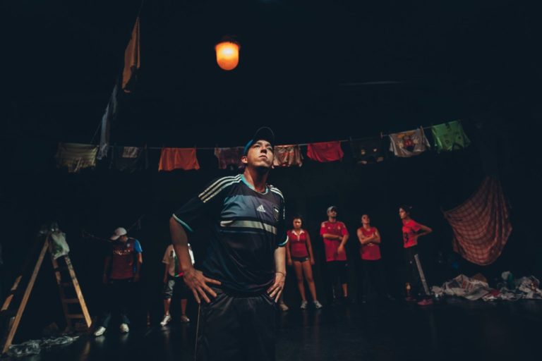 TEATRO: Reseña de «Menea para mí»