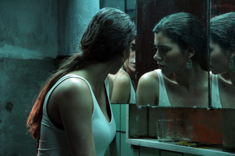 CINE: Reseña de «SANGRE BLANCA» – Con factor negativo