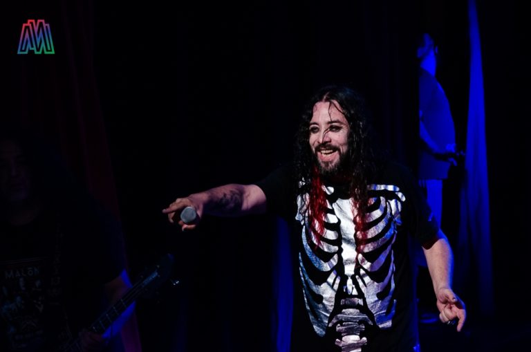 O’CONNOR EN LA PLATA: METAL QUE HACE VIBRAR