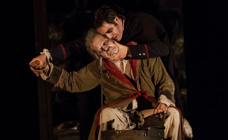 TEATRO: Crítica de «EL FARMER»