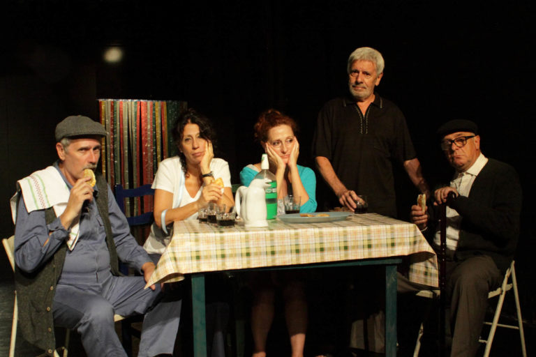 Teatro: MAR DISTANTE