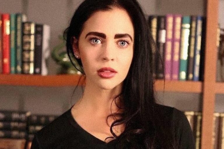 MUJERES LÍDERES: Hollie Mckay (Fox News)