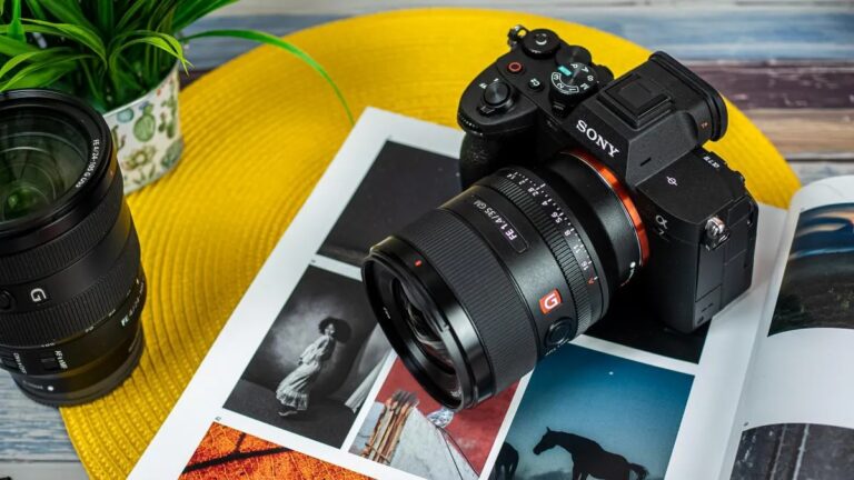 Sony presenta la nueva  cámara ALPHA 7 IV