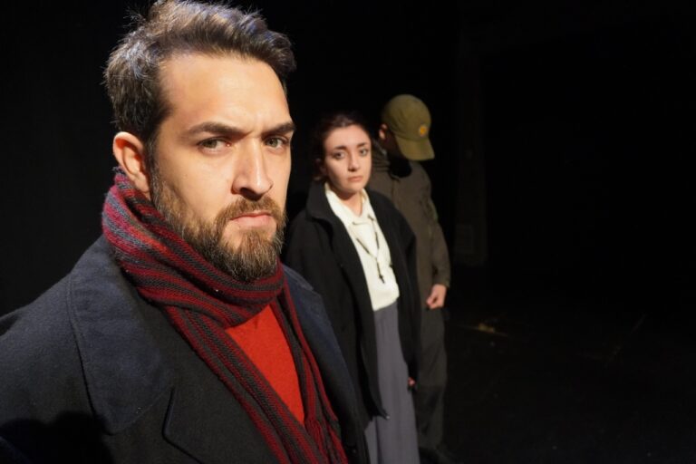 TEATRO: Estrena ‘Golpes a mi puerta’